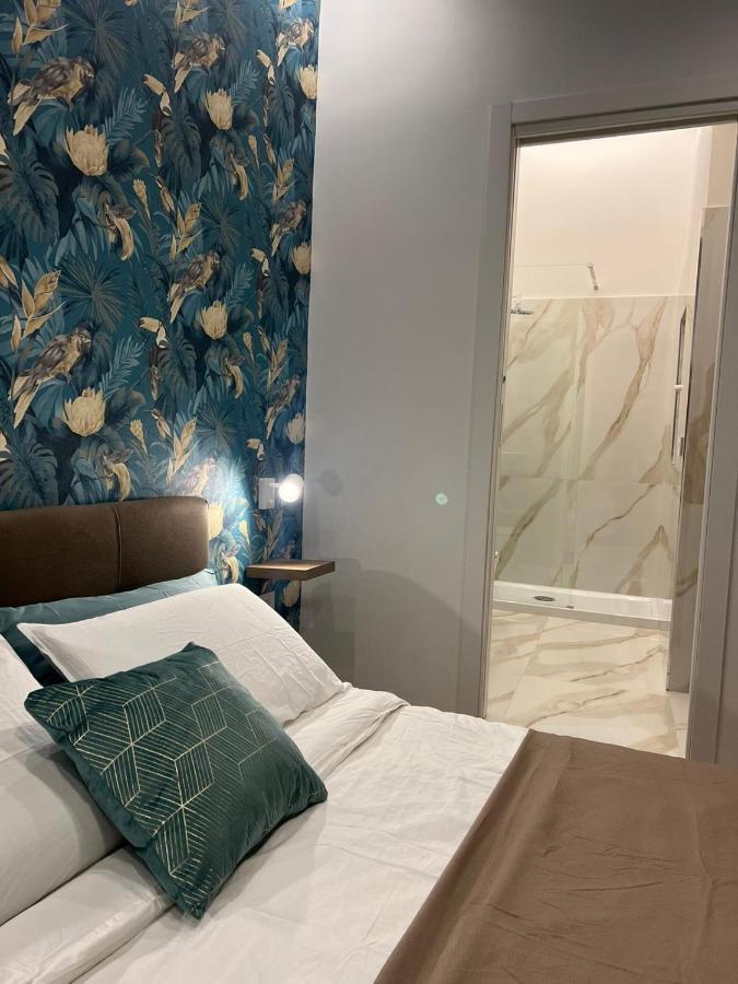 Guest House Napul'E Наполи Екстериор снимка